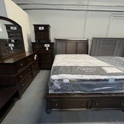 Brown 4 pc Bedroom Set