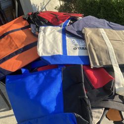Tote Bags. Some Jumbo, Some Have Zippers Or Velcro Close. Grocery Totes, Beach Bags