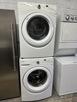 Whirlpool White Front Load Washer And Dryer 27” Wide Heavy Duty Capacity In Excellent Condition Plus 3 Months Warranty. Delivery Service Available 