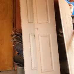 CLOSET 4 PANEL.DOORS  SIZE =H. 5'7 " X W13 "