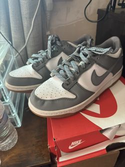 Low Dunks