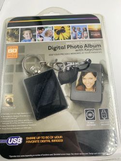 Digital Photo album with keychain 8mb Rechargeable