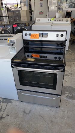FRIGIDAIRE Stainless Steel 220 V Electric Stove