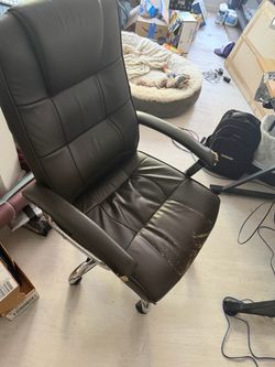 Commercial office chair