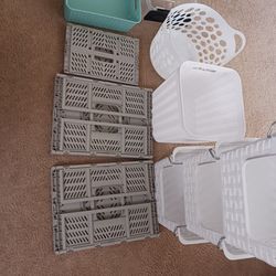 9  Basketts And 1 Small Storage Container 