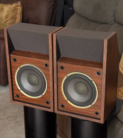 Bose 201 Series III Direct Reflecting Speakers - MINT