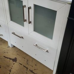 🔥New🔥
Bathroom Vanities 
-Different Styles & Sizes
-Starting From $100 And Up