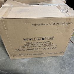 New Café - 30" Built-In Single Electric Convection Wall Oven with 120V Advantium Technology, Customizable - Stainless Steel Model:CSB913P2NS1