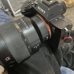 Sony Alpha a7R III Mirrorless Digital Camera with Sony 28-70mm F
