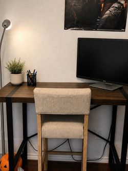 desk