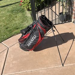 Maxfli stand-up golf bag