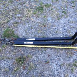 Weight distribution hitch spring bars for Rv or trailers