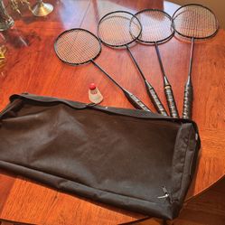 Badminton Racket Set (4) With Carrying Bag
