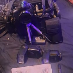 Canon Sx30 Is It Great Condition With Accessoires 