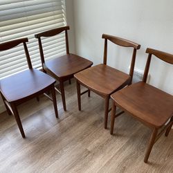 Set Of 4 Wooden Dining Chairs 