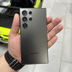 Galaxy S24 Ultra 5G Unlocked 256GB! Finance For $50 Down Payment!!