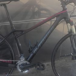 Specialized fate Expert full carbon mtb 29 " $1000
