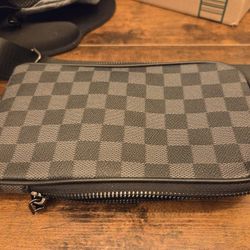 Unisex Over The Shoulder Fanny Pack