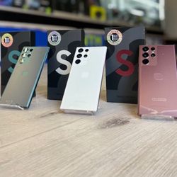 Samsung Galaxy S22 Ultra (Unlocked) (Take It Home In Payments/ llévatelo a casa en pagos) 