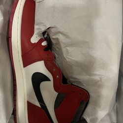 Ds Jordan 1 Chicago Lost and Found Sz 11