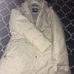 Like NEW North Face Parka 