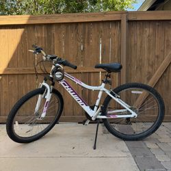 SCHWINN Bicycle 26 Inches Wheels