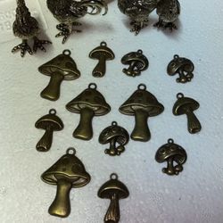 mushroom /rooster Accessories