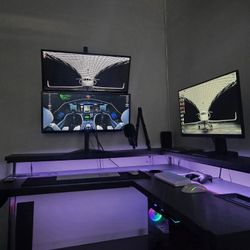 Full Gaming Setup (Everything In The Photo)