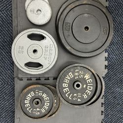  Full Weight Set + Barbell – 240 lbs Total – $265 (Local Pickup Only)