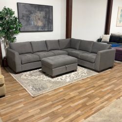 Gray Sectional Sofa with Outtoman 🚛 Delivery Available