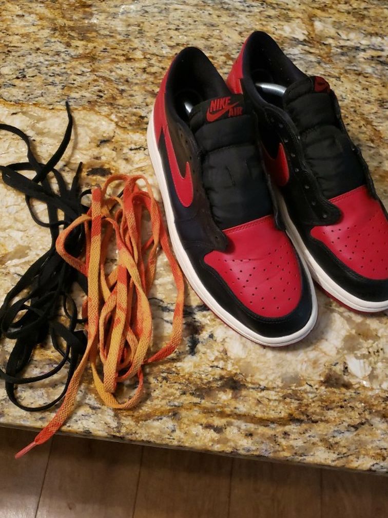 Air JORDAN 1 LOW OG BRED SZ. 9.5 **NO TRADES**