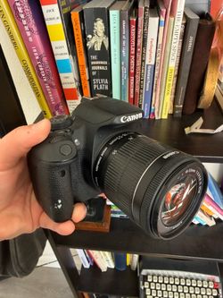 Canon Rebel T5i Camera