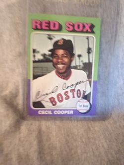 1975 Topps Cecil Cooper Card