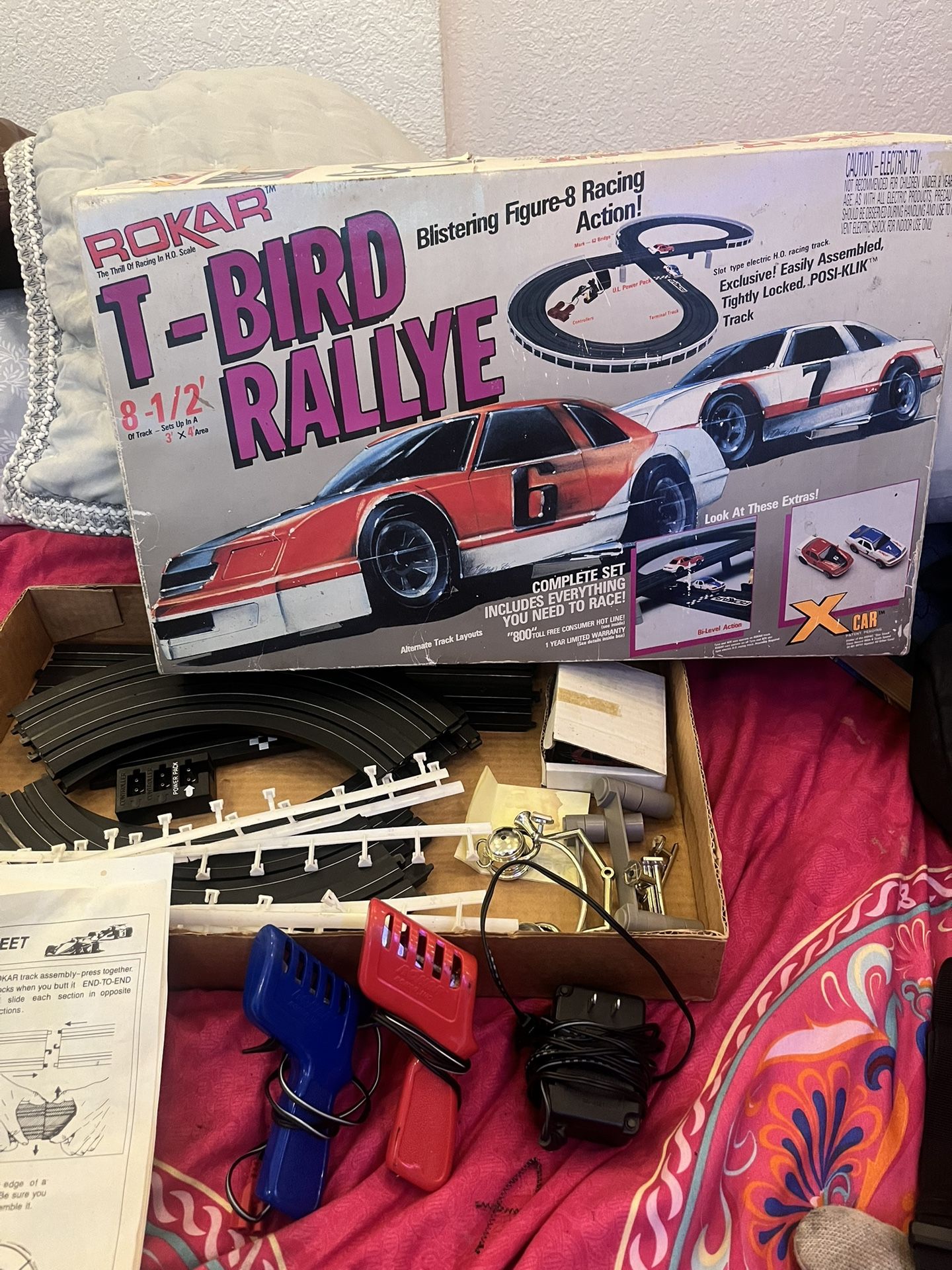 Rokar Toy tbird Rallye race Track And Slot Cars