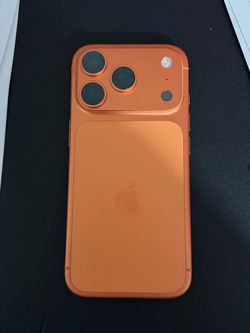 iPhone 17 Pro ORANGE