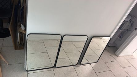 3 mirrors