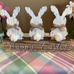 Happy Easter/3bunnies Sign
