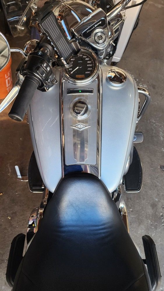 2014 Harley davidson Road king