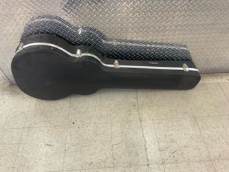 Road runner case for acoustic base guitar