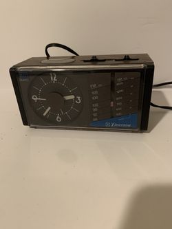Vintage Emerson clock radio