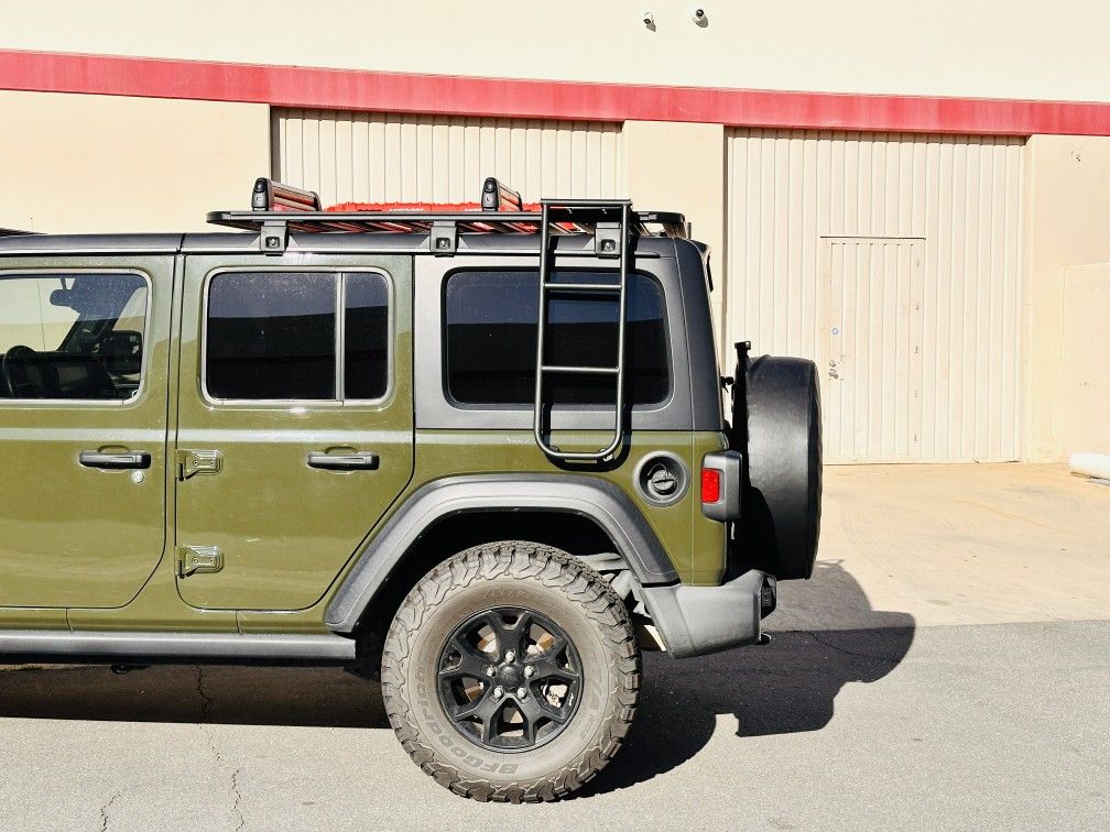 Tiny Flip Overlanding Ladder