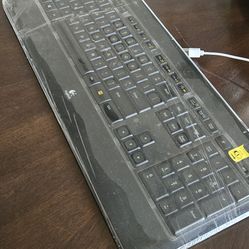 BRAND NEW WIRELESS KEYBOARD