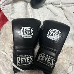 Cleto Reyes 14 Oz Black 