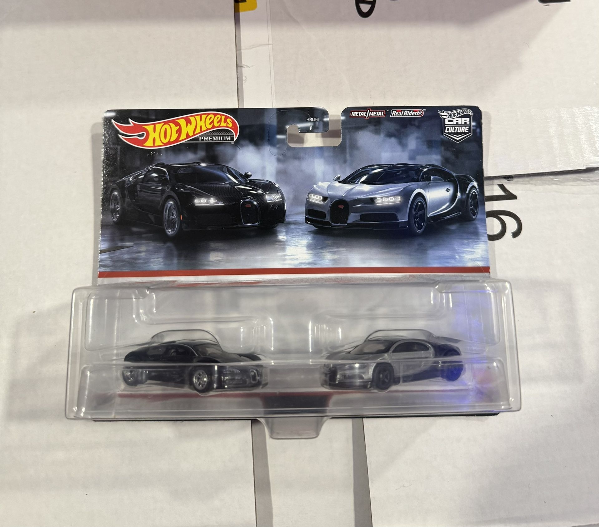 Hot Wheels Car Culture Bugatti 2-Pack 