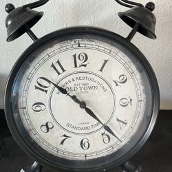 Old Clock