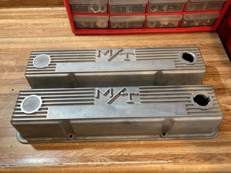 Valve Covers M/T GM Chevy Small Block