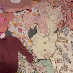 NEWBORN BABY GIRL CLOTHES & DIAPERS 
