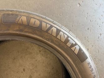 Advanta HPZ02 255/50R20 Tires