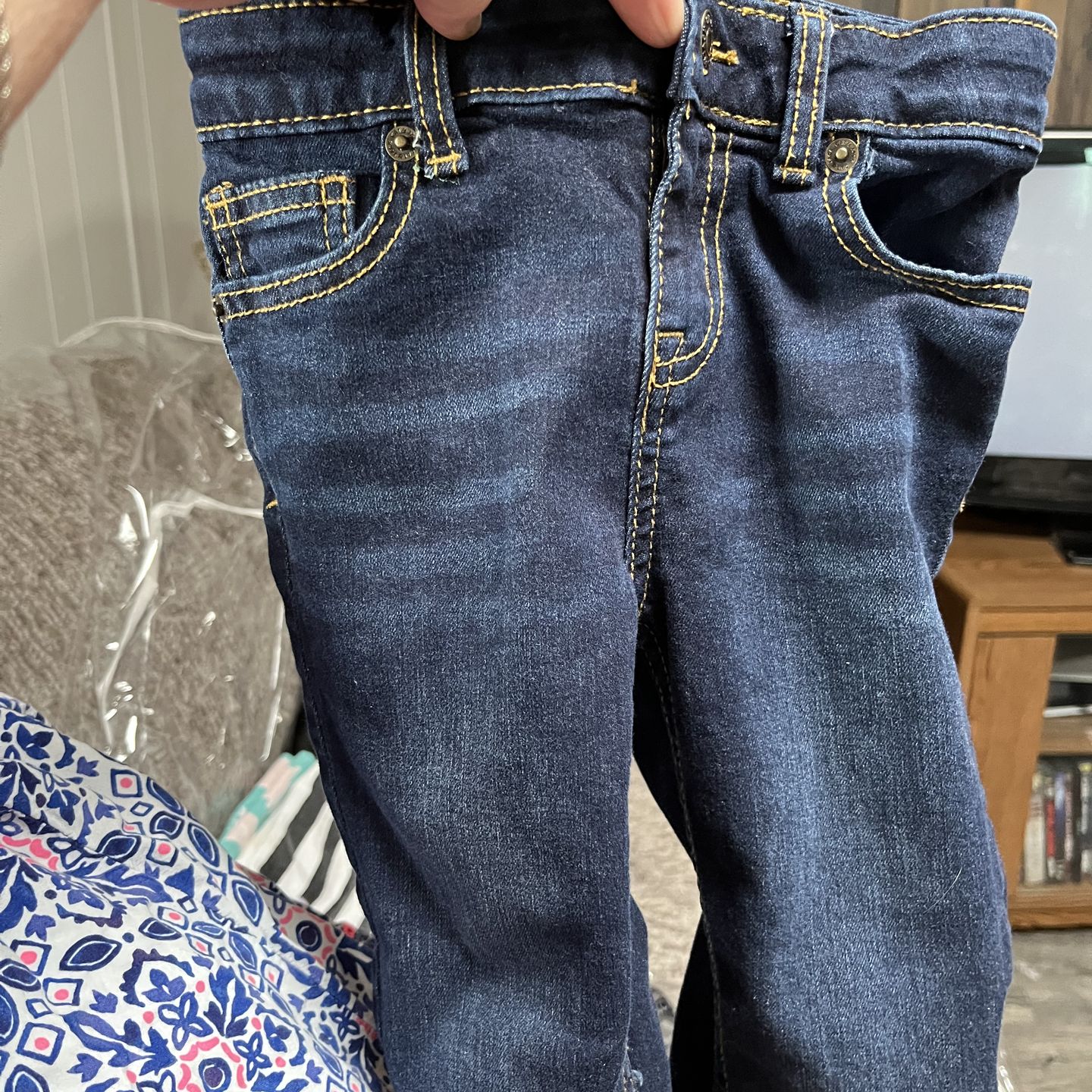 Girl’s bootcut blue jeans