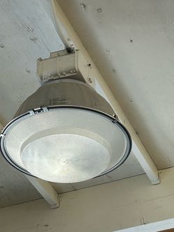 Hubbell Lighting BL400H8WHLB1UPL 400 W $150 Each